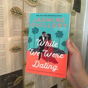 While We Were Dating by Jasmine Guillory PAPERBACK